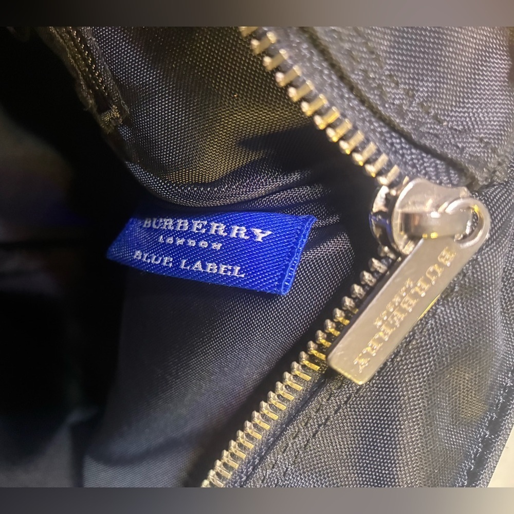 Authentic Burberry London Blue Label Derby Tote Burberry Shoulder Bag 💼 - Picture 9 of 15